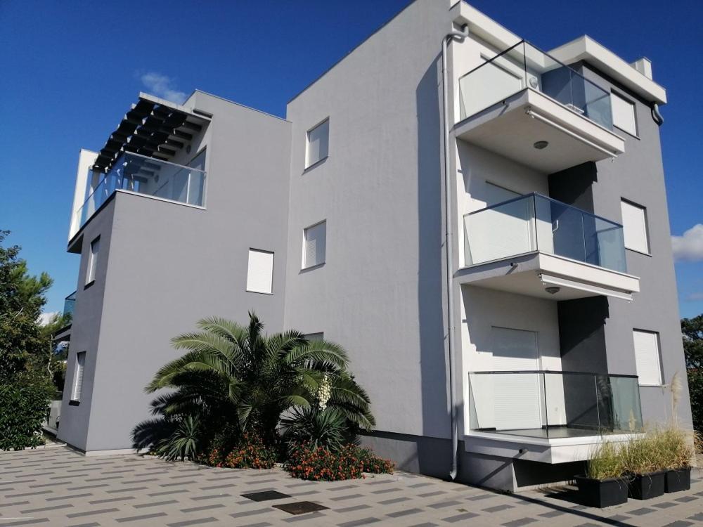 Apartment Zatonka 2 Zaton  Bagian luar foto